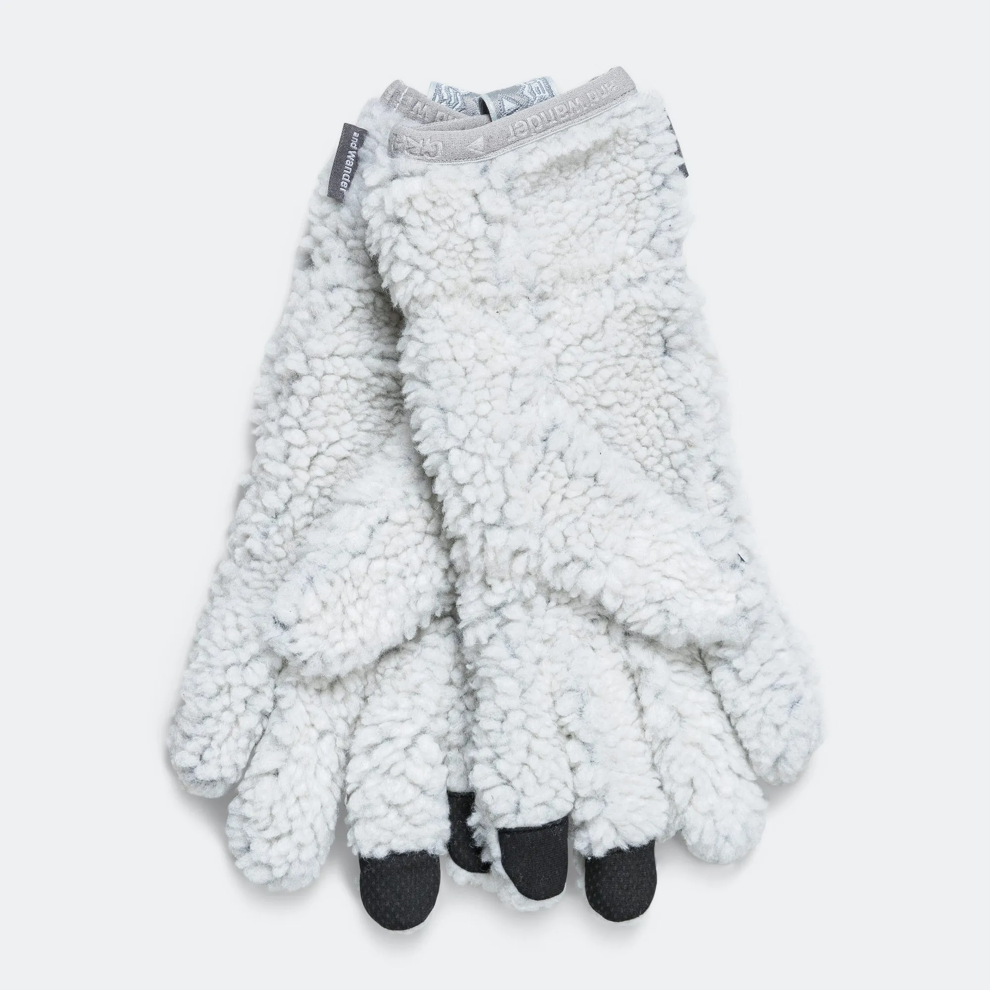 JQ Tape Fleece Glove x and wander - Light Grey