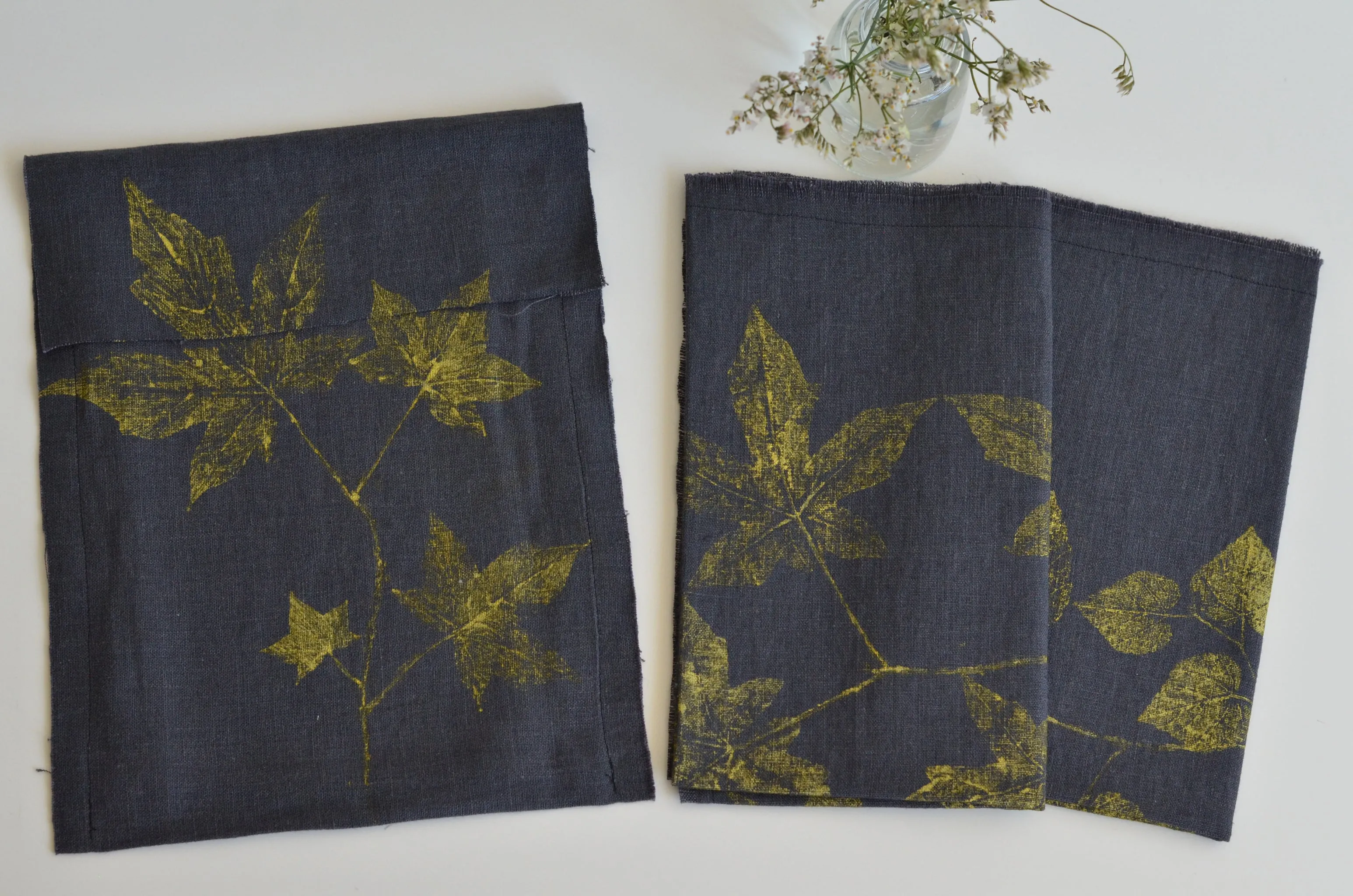 Sweetgum Leaf Linen Tea Towel (Set of 2 w/bag)